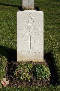 Harrogate (Stonefall) Cemetery - Smith-Pearse, Michael James Alan